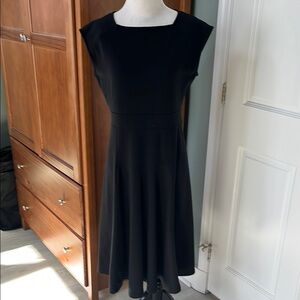 Lands end Fit and Flare black dress -
Size small (6-8)